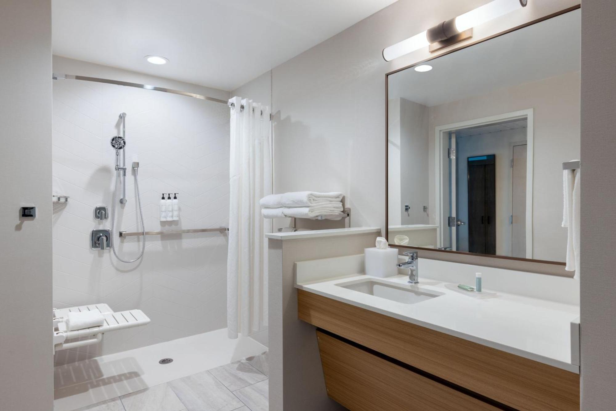 Fairfield By Marriott Inn & Suites Pensacola Beach Exterior photo